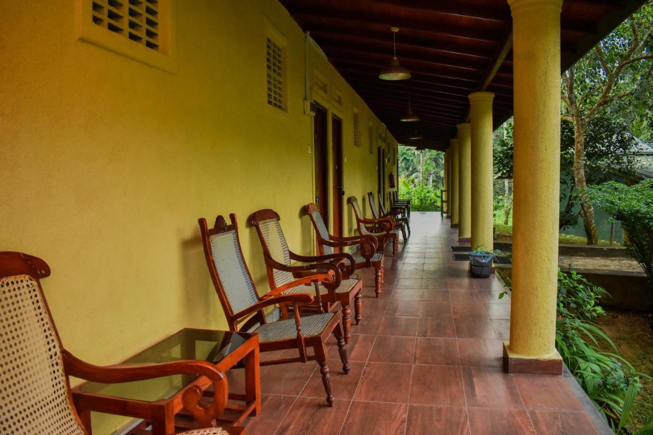 Blue Magpie Lodge Sinharaja Kudawe Ngoại thất bức ảnh